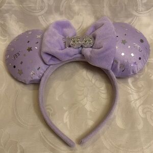 SOLD☀️Disney Minnie Mouse Ears Headband